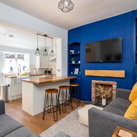 Stylish, Centrally Located Terrace - Pass The Key يورك المظهر الخارجي الصورة