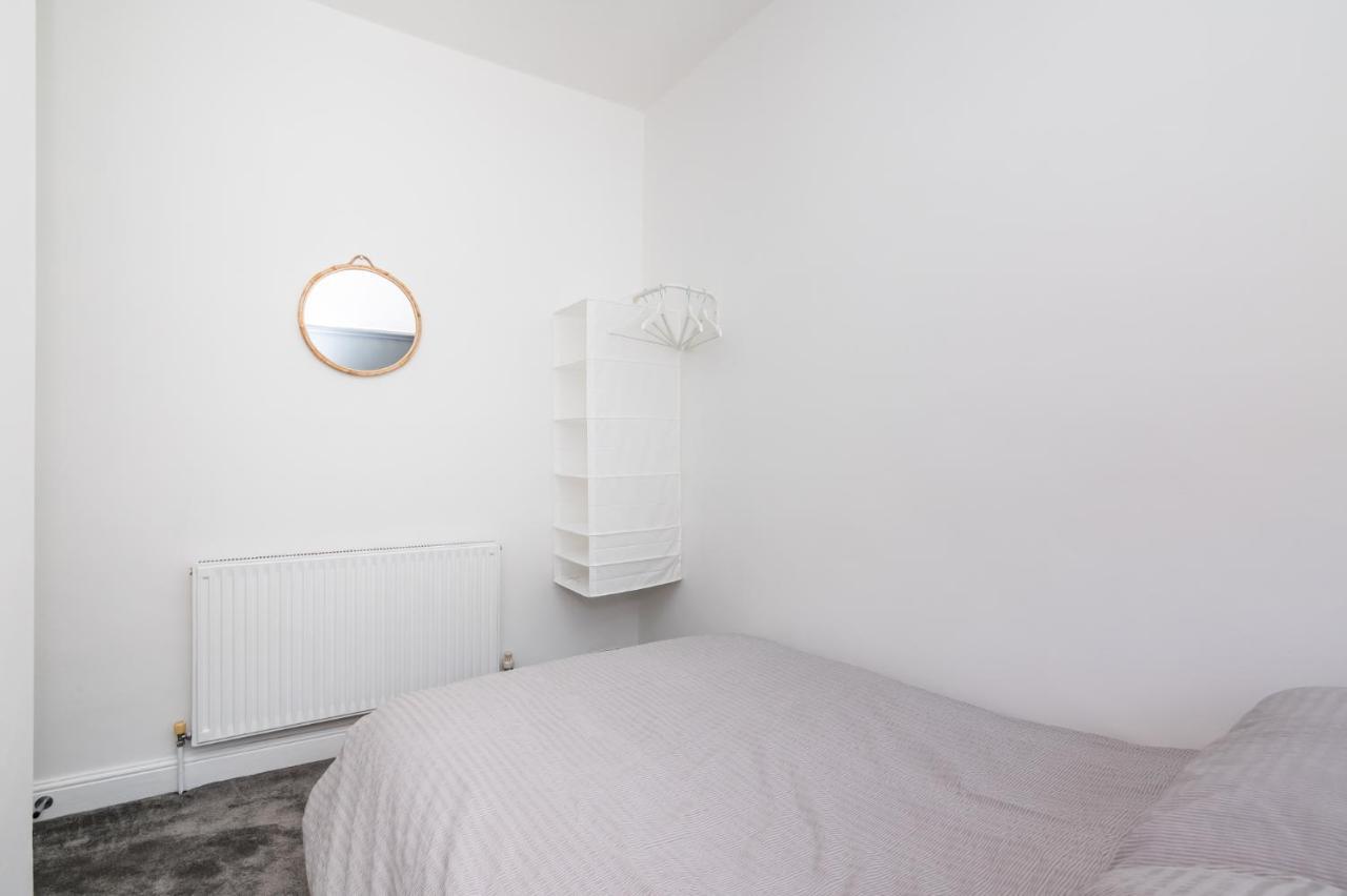 Stylish, Centrally Located Terrace - Pass The Key يورك المظهر الخارجي الصورة